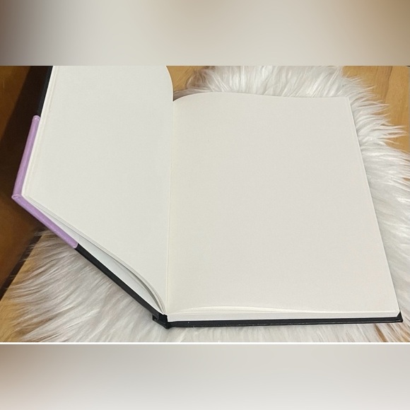 Juicy Couture Black and Pink Sketchbook with Gold Accents - Picture 4 of 5